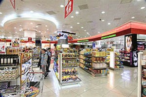 James Richardson Tel Aviv Topper