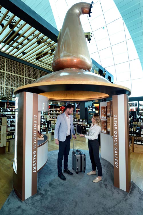 Le-Clos-Glenfiddich-Dubai-Airport-tall