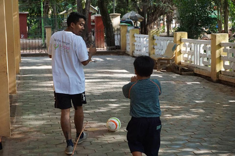 Soulcial-Trust-blind-football-training-Siem-Reap – TRBusiness Soulcial-Trust-blind-football-training-Siem-Reap