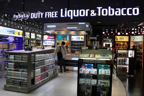Japan travel retailers scale up contingency plans