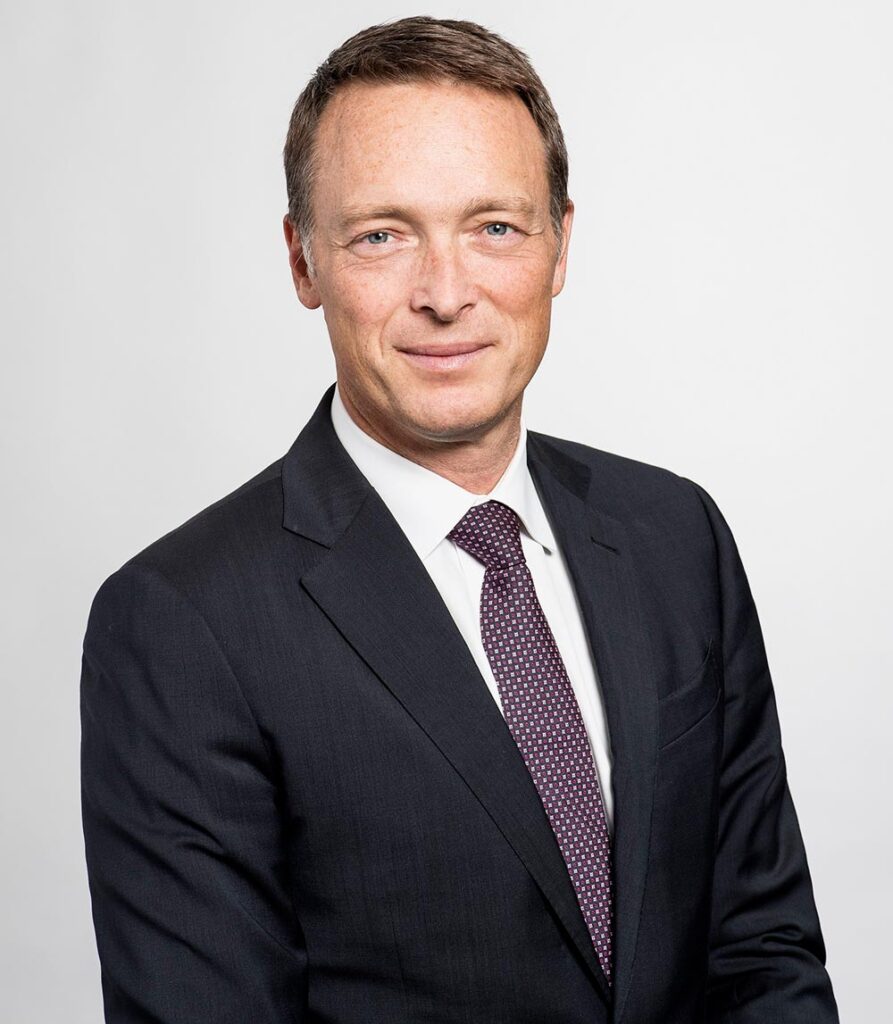 – TRBusiness