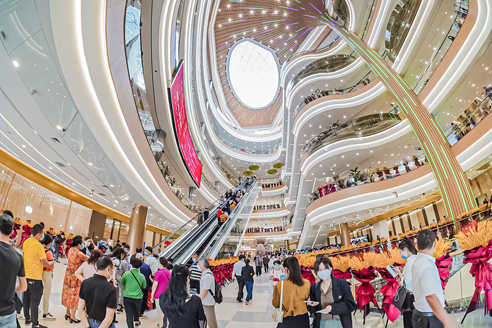 Introducing-more-new-brands-across-various-categories-in-its-Sanya-downtown-duty-free-store-is-on-the-agenda. – TRBusiness Introducing more new brands across various categories in its Sanya downtown duty free store is on the agenda. – TRBusiness