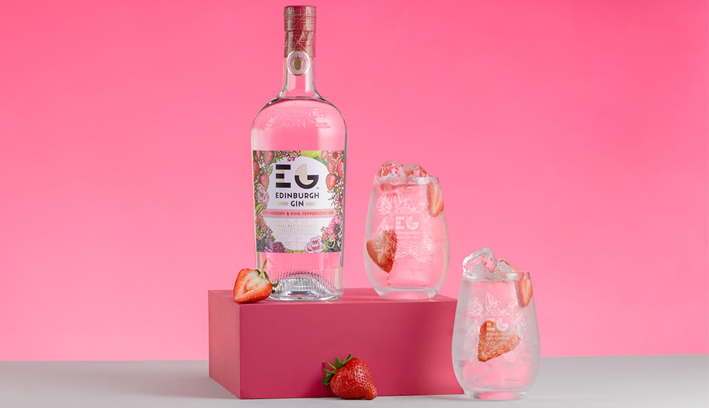Edinburgh Gin’s new Strawberry & Pink Peppercorn flavour exclusive to Dufry
