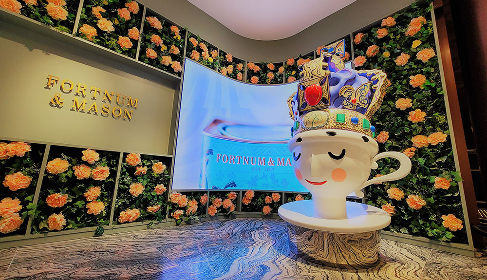 Fortnum & Mason makes Asia travel retail debut with Lagardère at HKIA