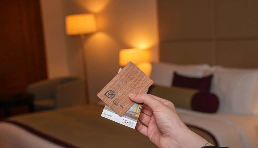 Hamad International eco drive bamboo key cards – TRBusiness  – TRBusiness