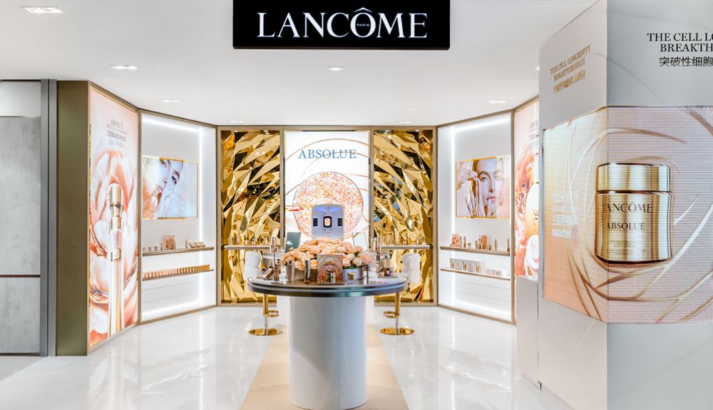 Lancôme opens first Absolue store in Korean travel retail