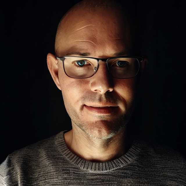 David-Mills-Sustainaholics – TRBusiness  – TRBusiness