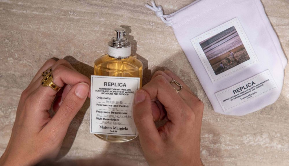 Maison_Margiela_Samaritaine_personalisation – TRBusiness Maison Margiela DFS Group pop-up Samaritaine Paris – TRBusiness