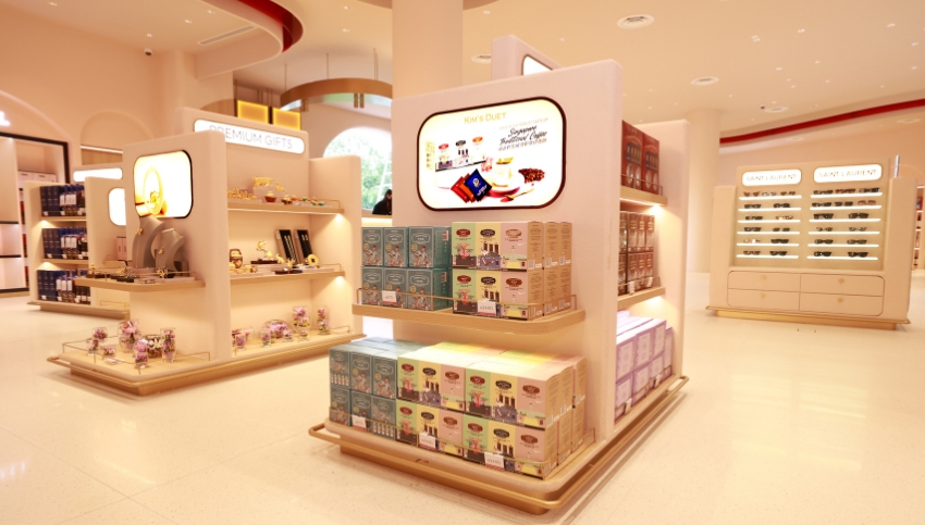 One Duty Free Gallery offers fine foods and gifts as well as liquor and beauty.