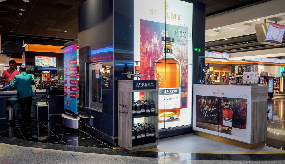 Rémy Cointreau St-Rémy Signature Dubai activation – TRBusiness Rémy Cointreau St-Rémy Signature Dubai International Airport activation – TRBusiness