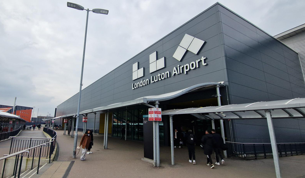 LLA-exterior – TRBusiness – TRBusiness