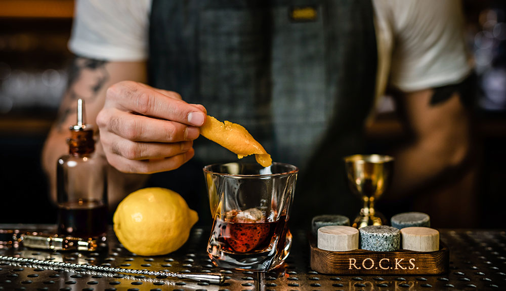 ROCKS-Whiskey-Chilling-Stones1 – TRBusiness Rob Robertaccio | Senior Vice President Global & Travel Retail Sales rrobertaccio@egluck.com E. Gluck Corp.  – TRBusiness