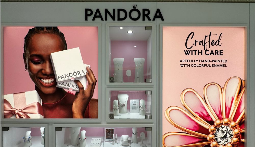 Starboard Carnival Firenze Pandora – TRBusiness Starboard Carnival Firenze Pandora – TRBusiness