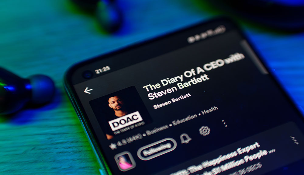 Diary-of-a-CEO-podcast-Shutterstock – TRBusiness The Diary Of A CEO – TRBusiness