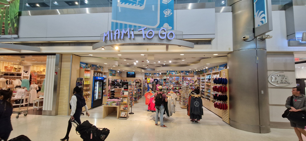 Miami-To-Go-shop-at-Miami-Airport – TRBusiness  – TRBusiness