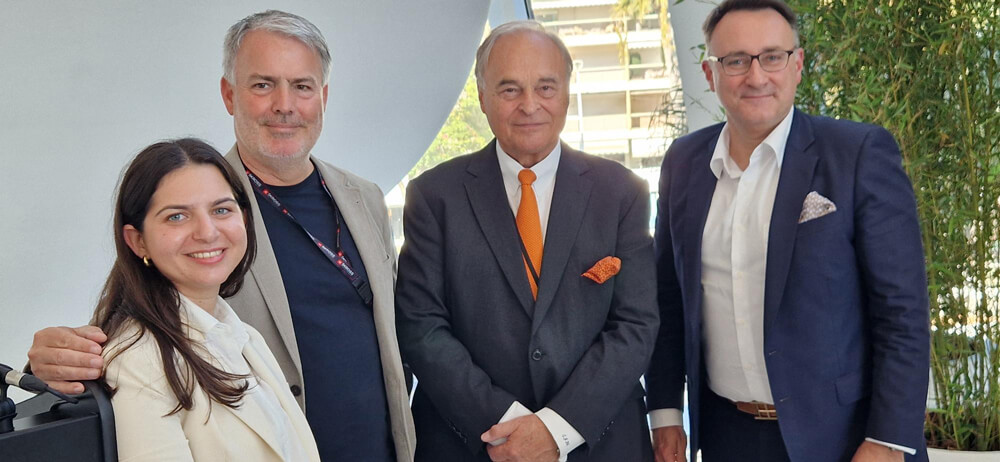  – TRBusiness