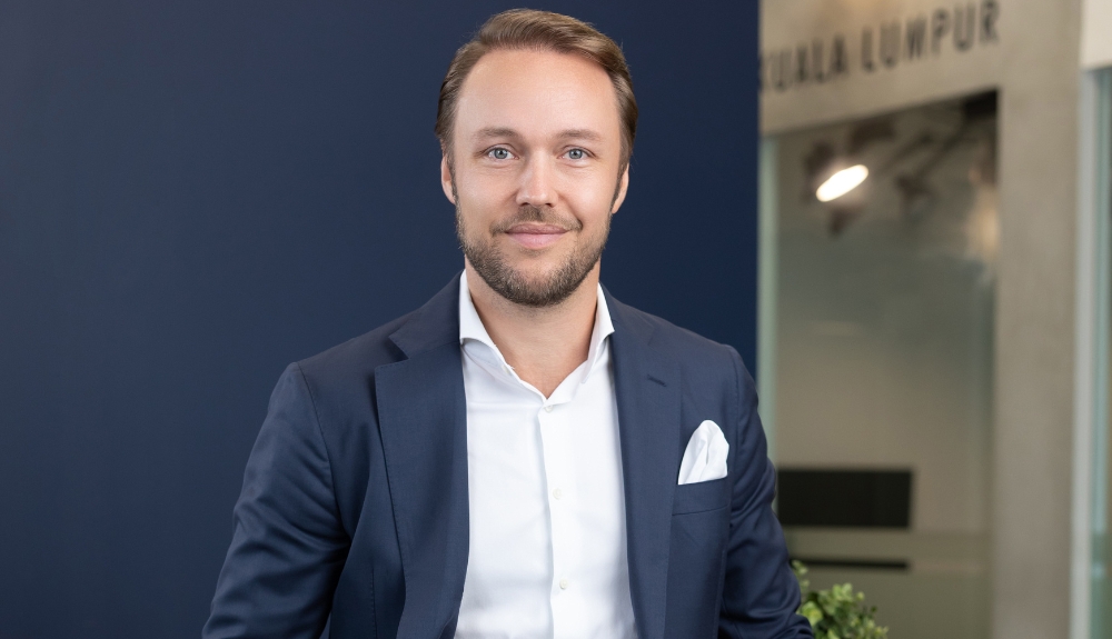 – TRBusiness