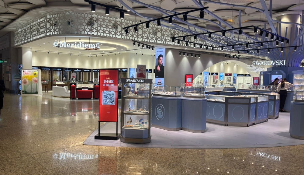 Digital-first signage at Mumbai International Airport – TRBusiness