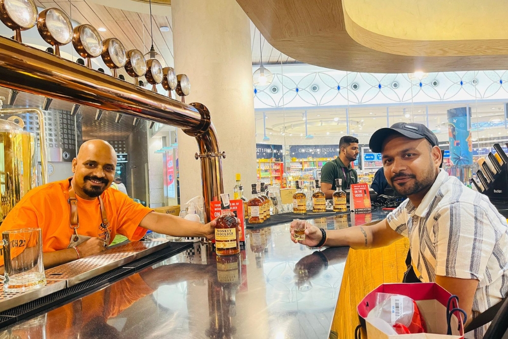 Ospree Duty Free x Monkey Shoulder – TRBusiness – TRBusiness