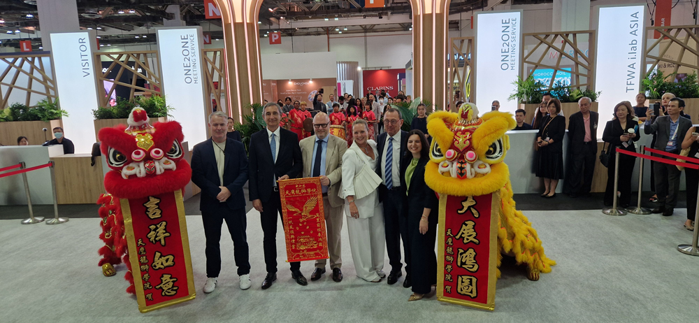 Dragon-dance-TFWA-Board – TRBusiness  – TRBusiness