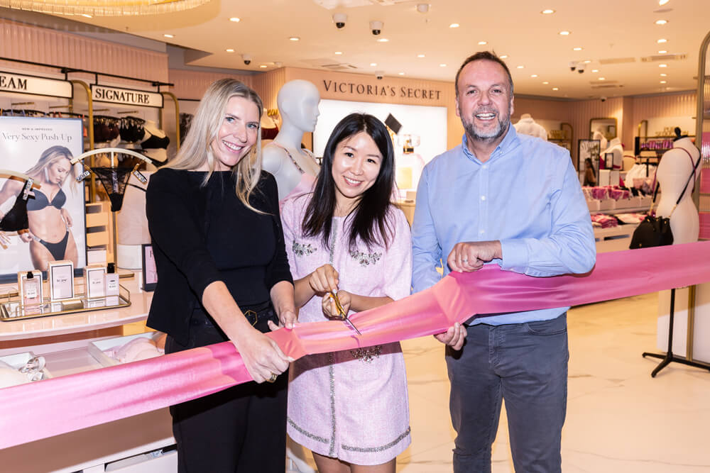 Victorias-Secret-ribbon-cut – TRBusiness  – TRBusiness