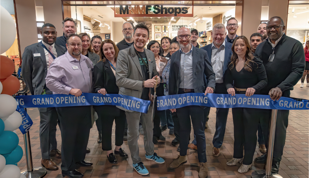 WH Smith North America opens new stores at Albuquerque Sunport