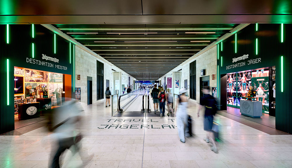 Mast-Jägermeister-SE--pop-up-at-FRA – TRBusiness – TRBusiness