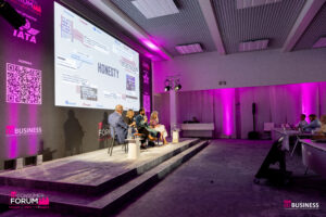  – TRBusiness