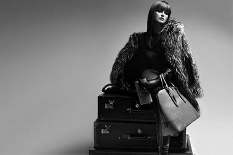 tumi alpha lightweight